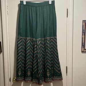 W for Woman Ethnic Wear Hunter Green Glitter Flora Print Design Wide Pants